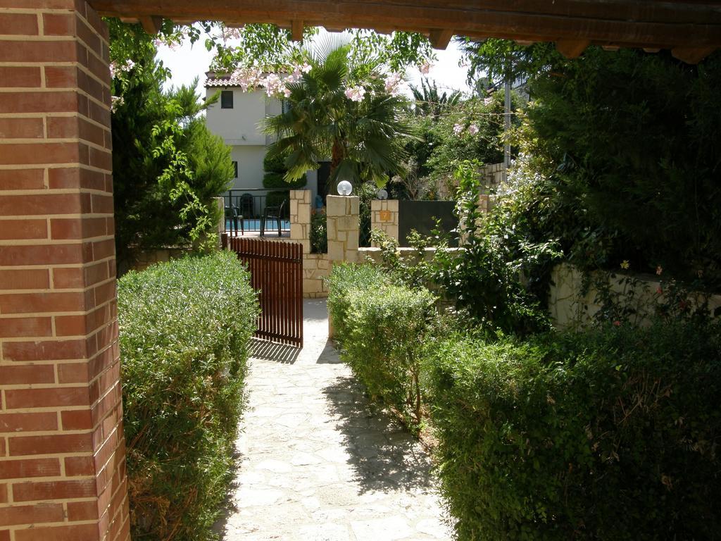 Christina Villas- Minoan Inland Pentamodi Extérieur photo